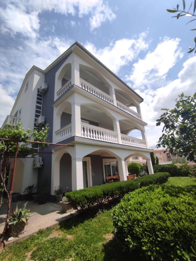 Apartman Mila Novi Vinodolski Bagian luar foto