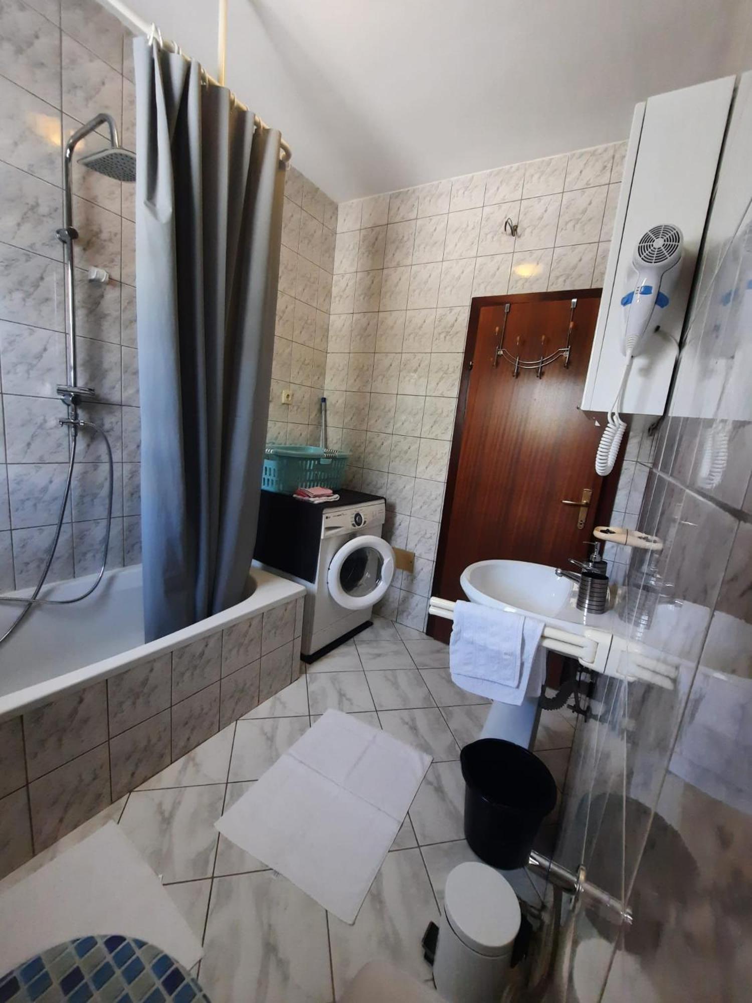 Apartman Mila Novi Vinodolski Bagian luar foto